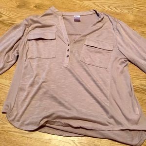 Womens size XL long sleeve shirt